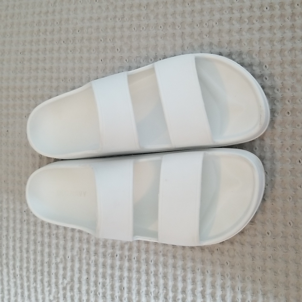 White Old Navy slides